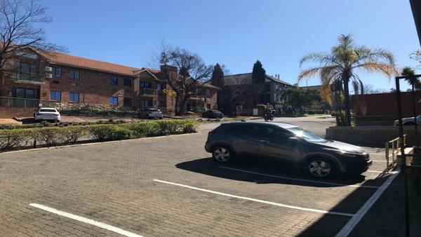 310  m² Commercial space