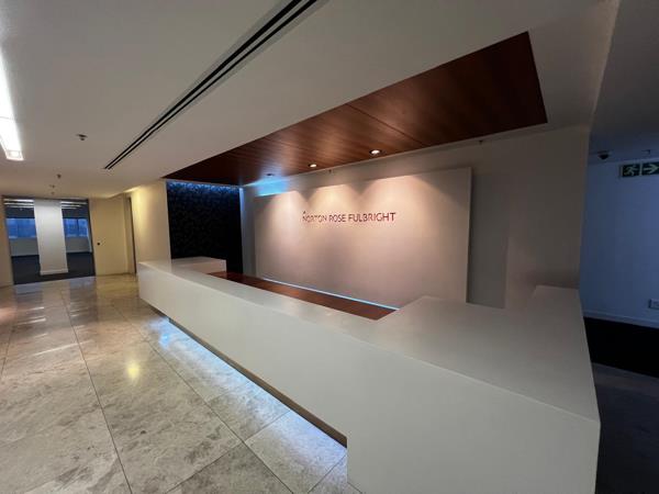 1 010  m² Commercial space