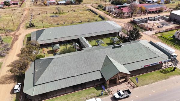 1 481  m² Retail Space