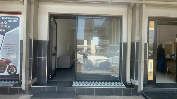 31  m² Commercial space