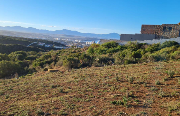 525 m² Land