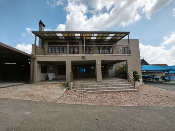 450  m² Commercial space