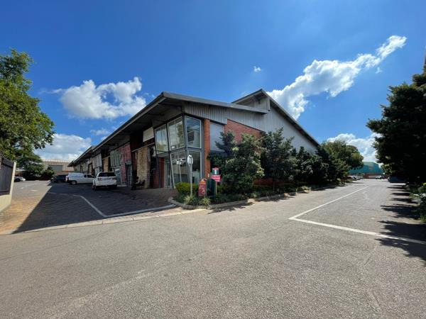 290  m² Industrial space