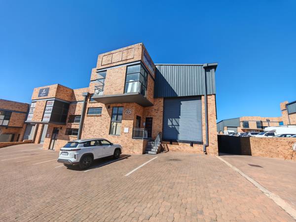 654  m² Industrial space