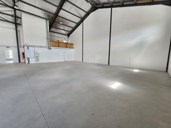 640  m² Industrial space