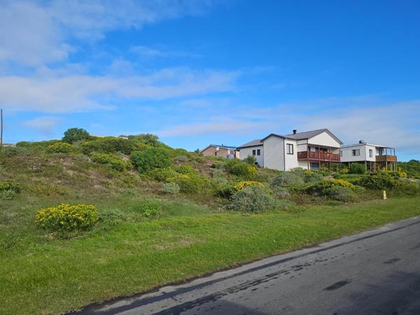 756 m² Land