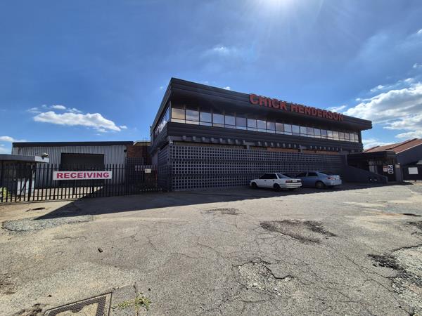 5 200 m² Industrial space