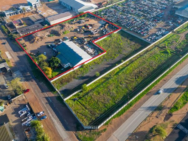 8 123  m² Industrial space