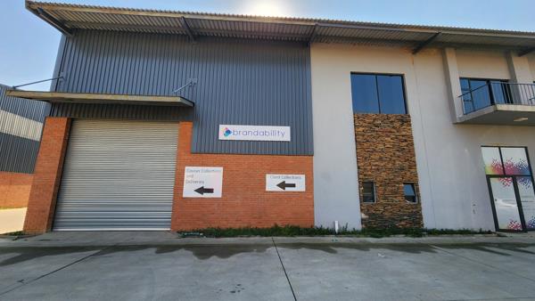 689  m² Industrial space