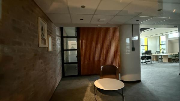 145  m² Office Space