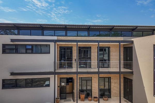 1 632 m² Commercial space