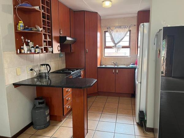 2 Bedroom Simplex