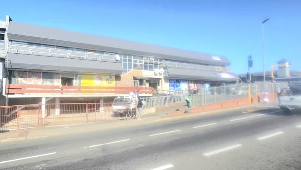 69  m² Retail Space