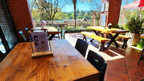 246  m² Commercial space