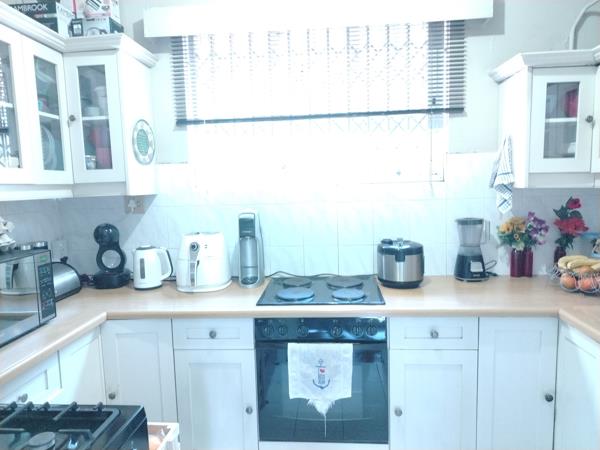 2.5 Bedroom Apartment