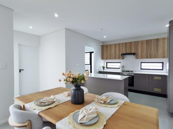 3 Bedroom Townhouse
