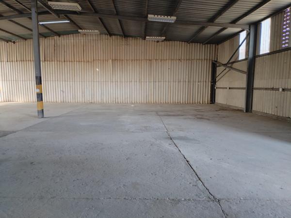 400  m² Industrial space