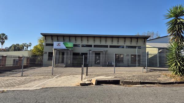 170  m² Commercial space