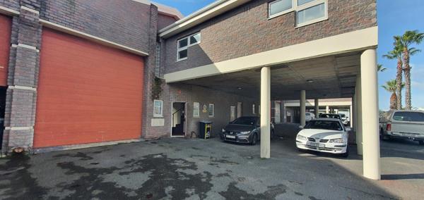 320  m² Industrial space