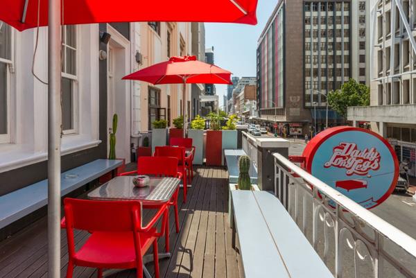 379  m² Commercial space