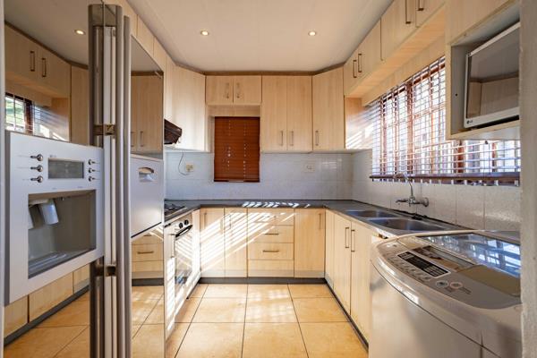 3 Bedroom Simplex
