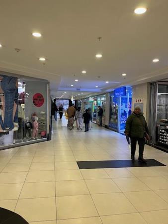 83  m² Retail Space