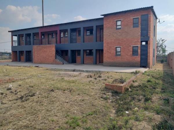 202  m² Commercial space