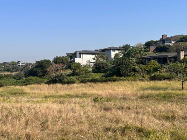 915 m² Land