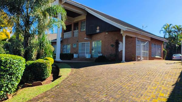 6 Bedroom House