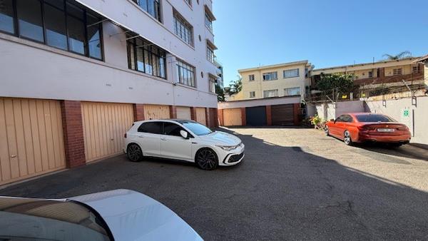 2.5 Bedroom Apartment