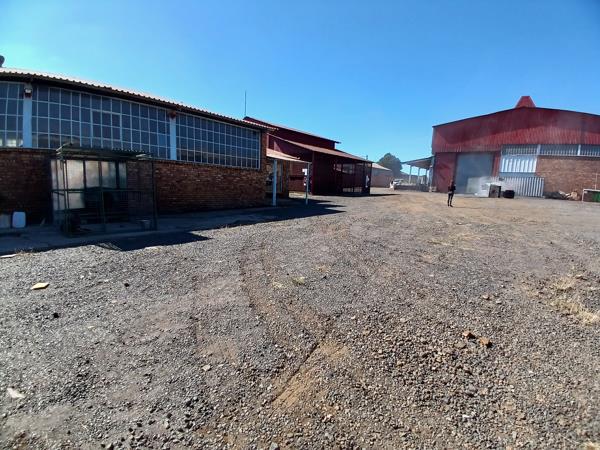 2 450  m² Industrial space