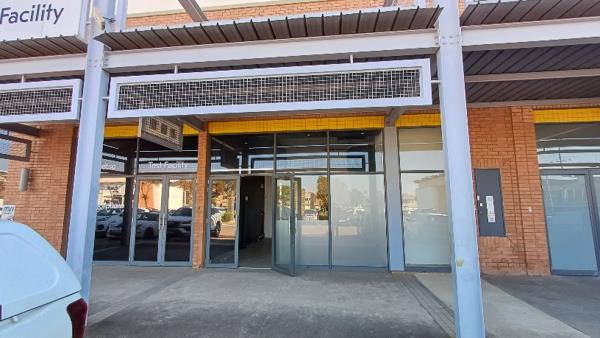 131  m² Commercial space