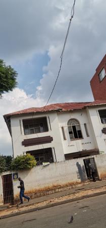 28 Bedroom Apartment