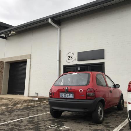 215  m² Industrial space