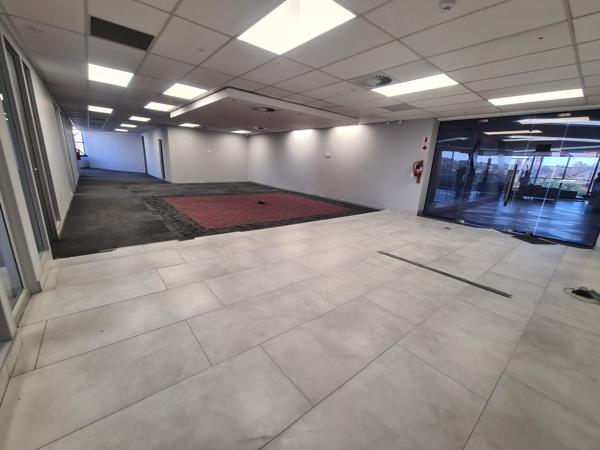 370  m² Commercial space