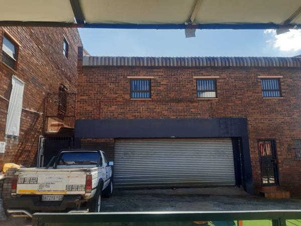 1 000 m² Commercial space