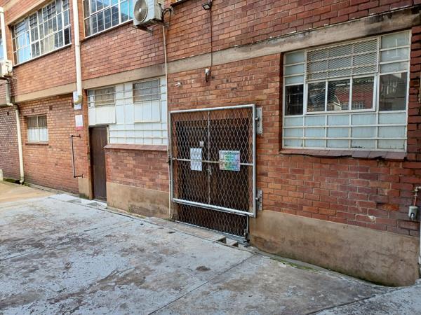 170  m² Industrial space