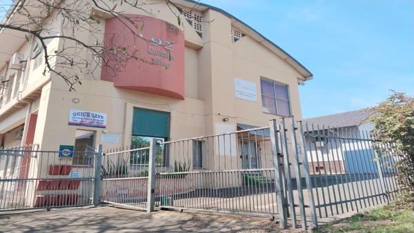 100  m² Office Space