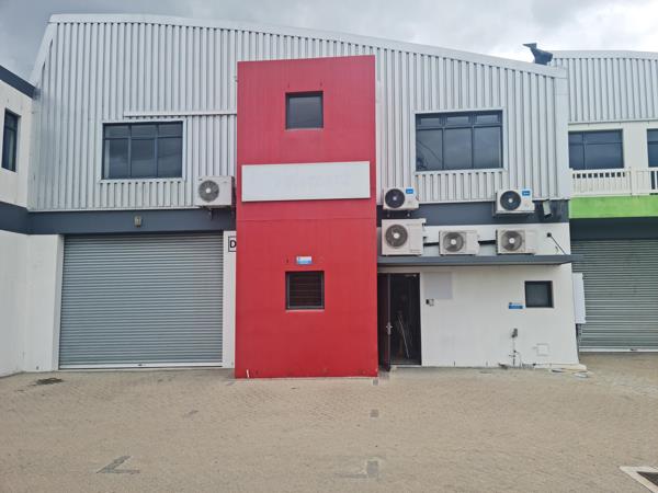 875  m² Industrial space