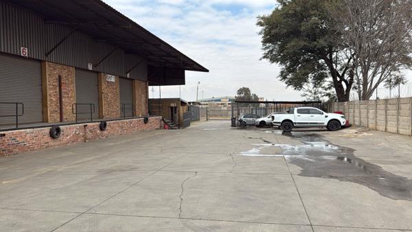 5 356.3  m² Industrial space