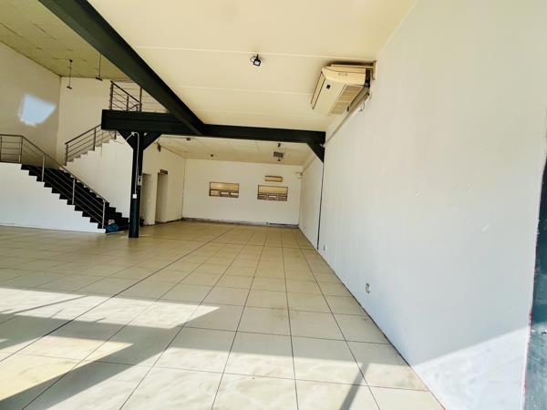 181  m² Commercial space