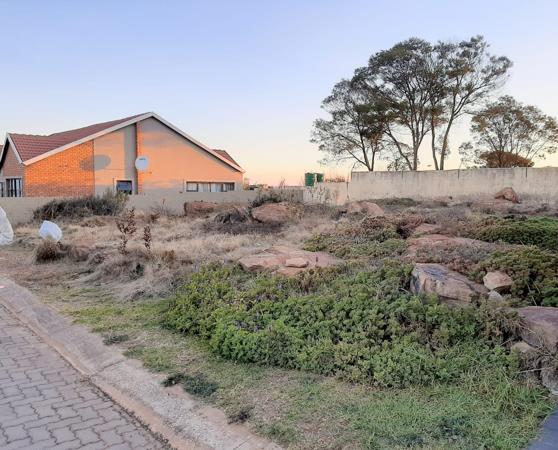 439 m² Land