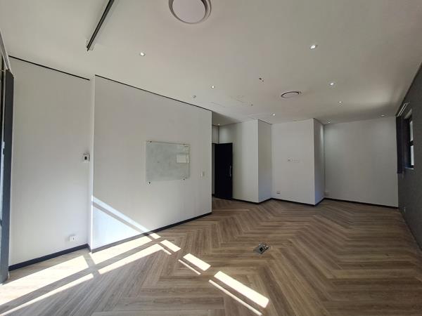 368  m² Commercial space