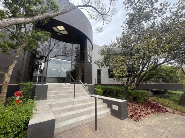 433  m² Office Space