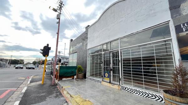 85  m² Retail Space