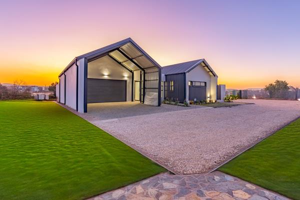 2 Bedroom House