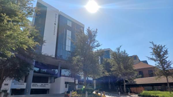 797  m² Commercial space