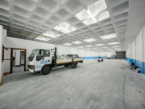 765  m² Industrial space