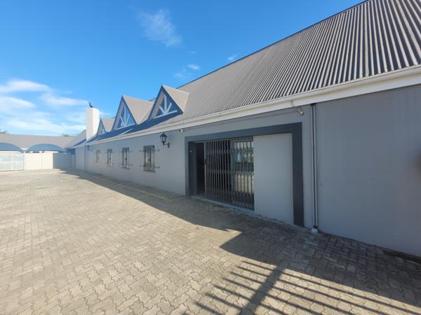 543  m² Commercial space