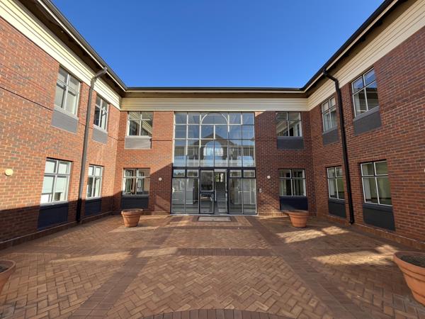 150 m² Commercial space